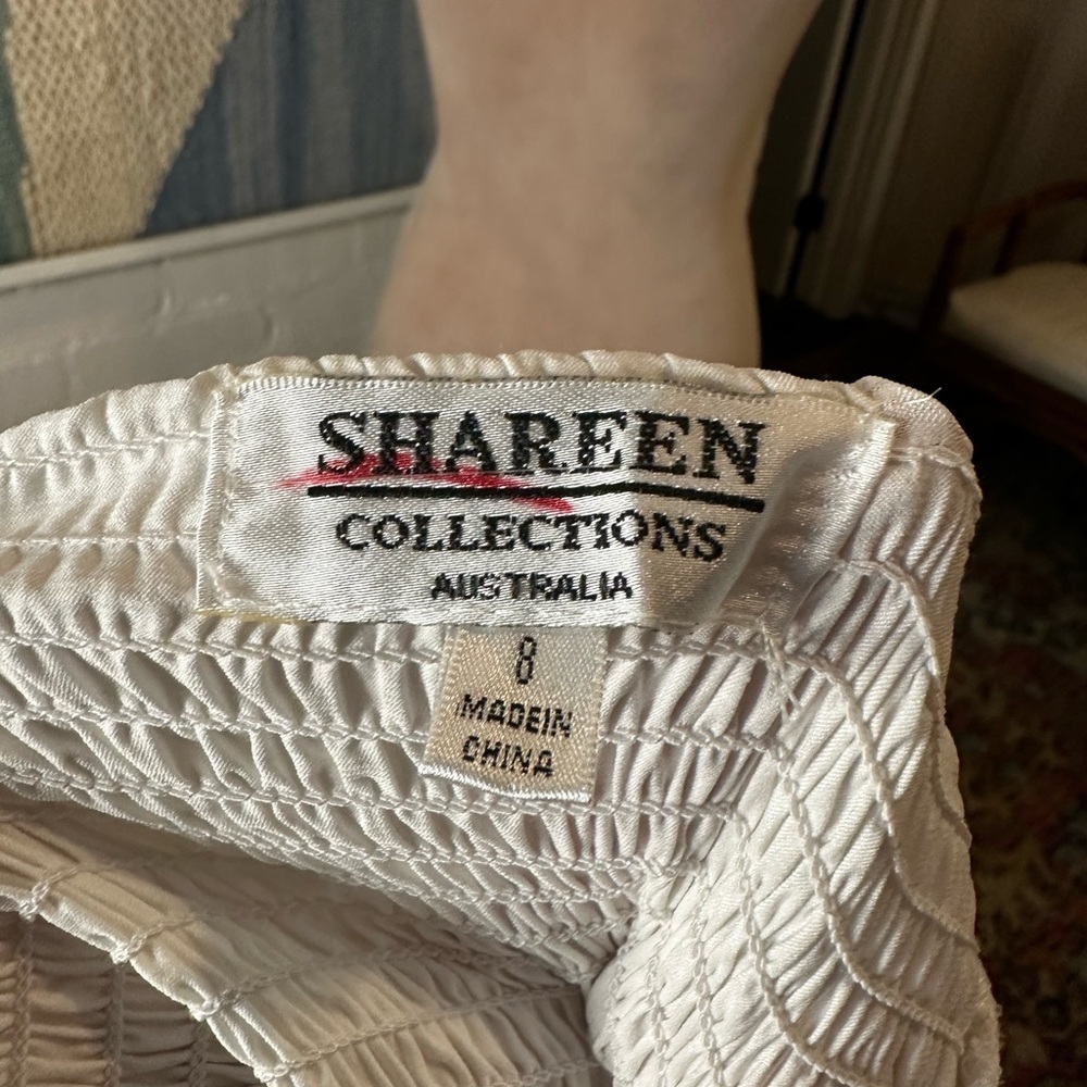 Shareen Collections Australia White Satin Balloon Sleeve Romantic Blouse - Picture 10 of 10